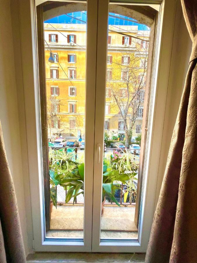 Alojamento de Acomodação e Pequeno-almoço A In Roma